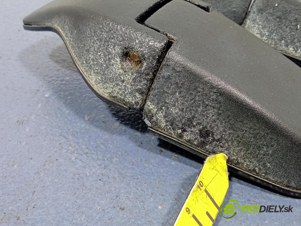Kia Sportage 2005 Závěs: Zadná: Klapky: