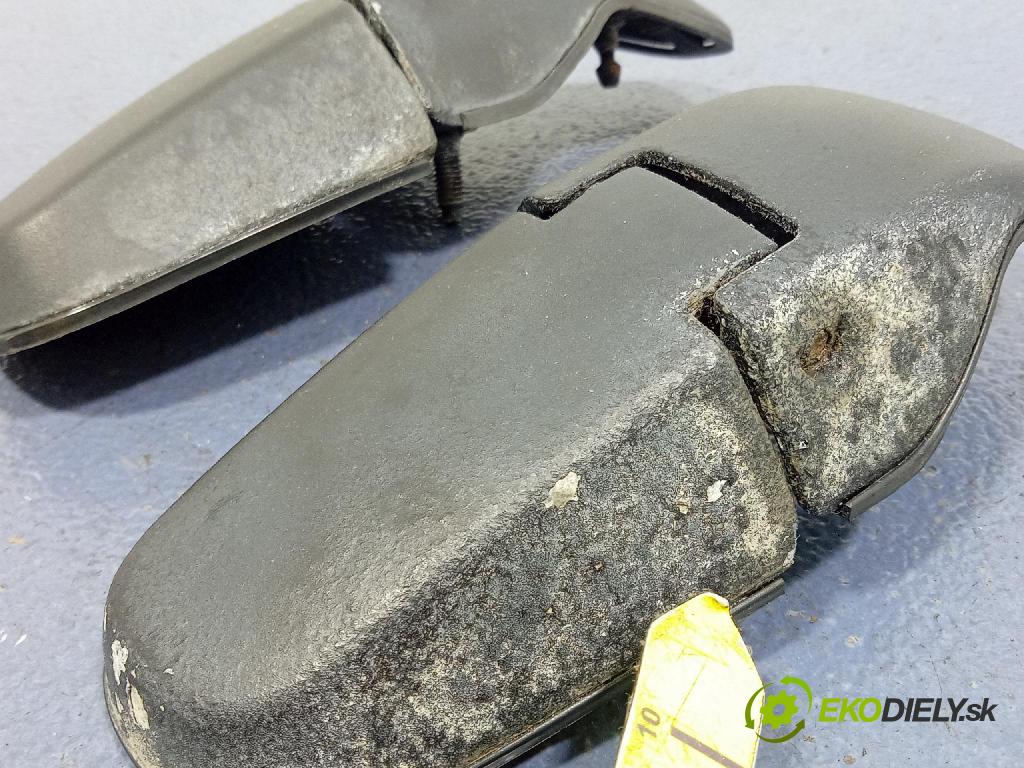 Kia Sportage 2005 Závěs: Zadná: Klapky: 