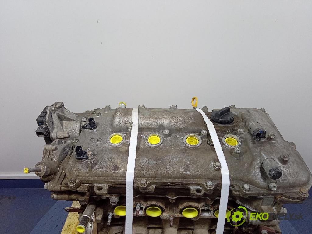 Toyota Auris 2012 motor Benzín: 1ZR-FAE