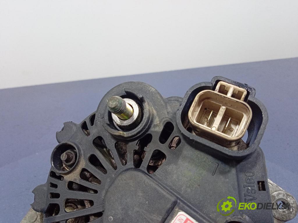 Kia Sportage 2005 Alternator 37300-22650