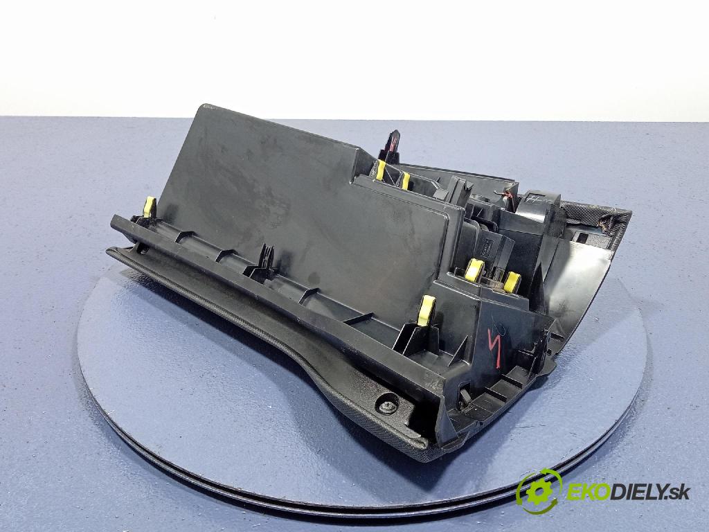 Toyota Auris 2012 kastlík 55041-02250