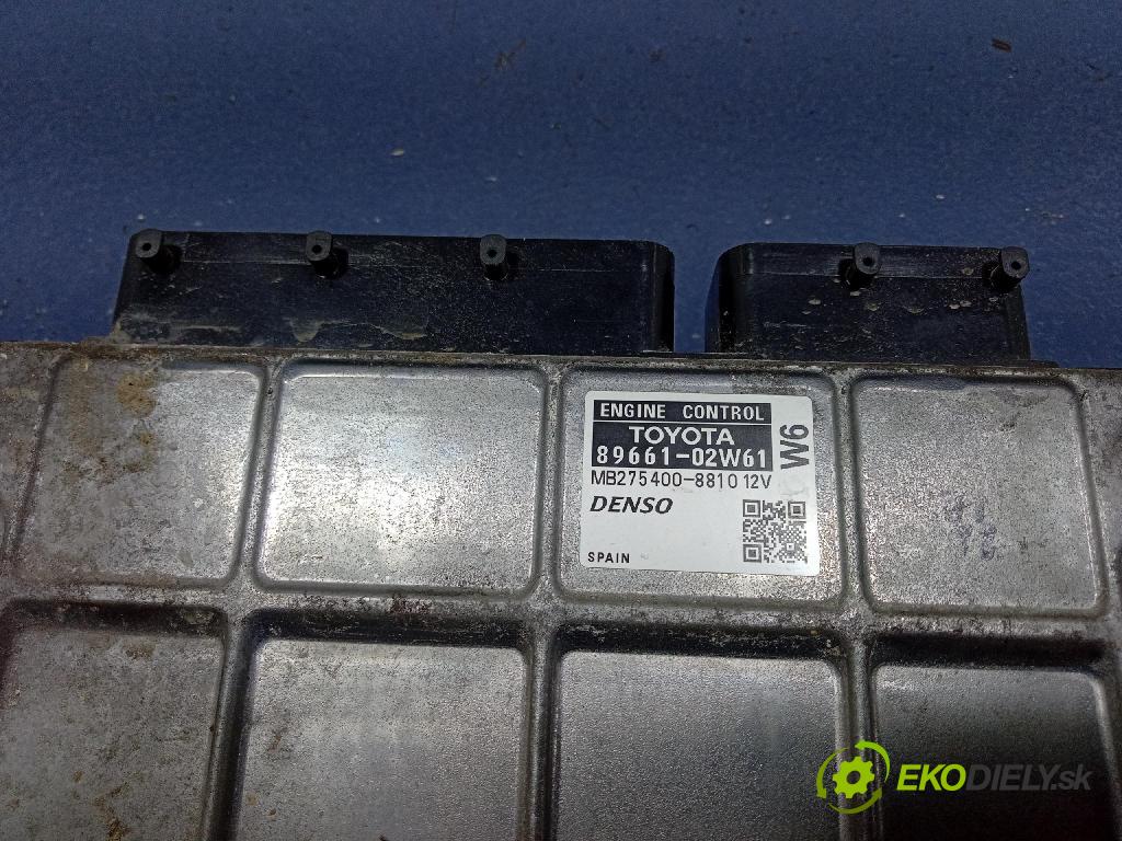 Toyota Auris 2012 riadiaca jednotka Motor: 89661-02W61