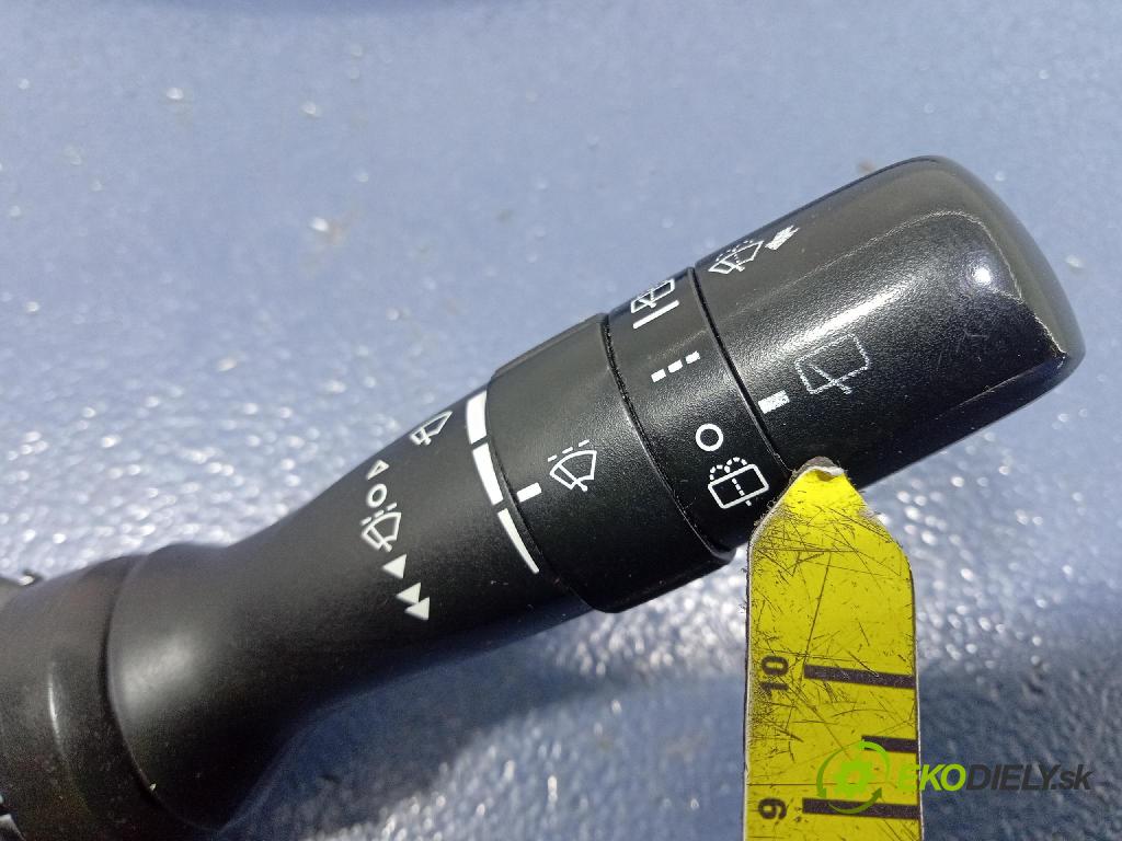 Toyota Auris 2012 prepínač Komplex: 