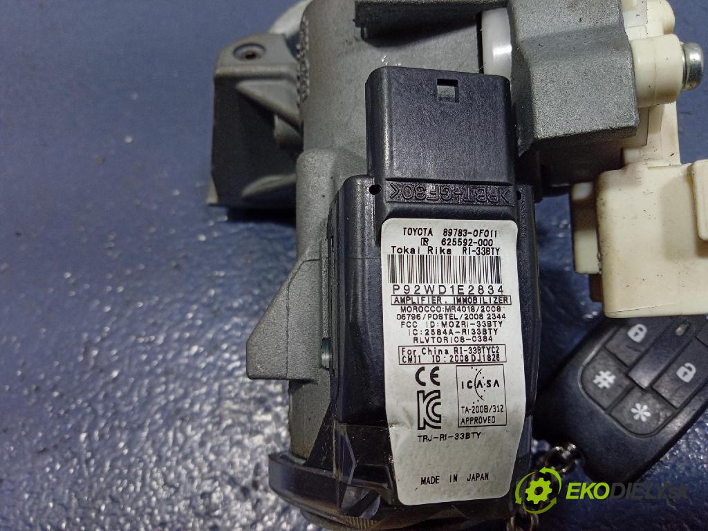 Toyota Auris 2012 Spínač zapaľovania: 45020-0203