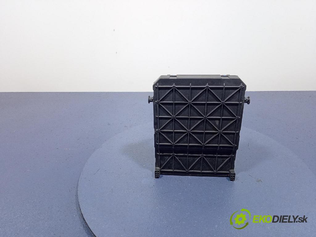 Citroen C3 2004 skrinka Poistky: 9652474580