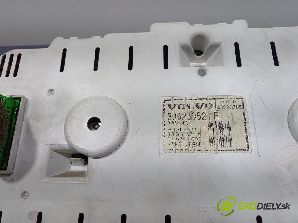 Volvo V40 2002 prístrojovka/ budíky 30623052