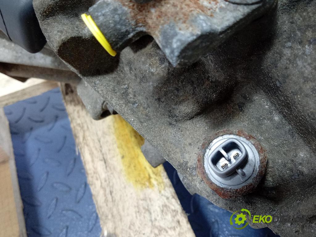 Toyota Auris 2012 prevodovka Manualna 