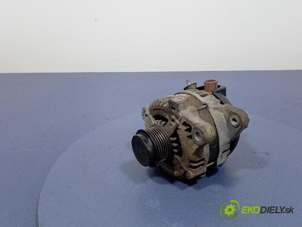 Toyota Auris 2012 Alternator 27060-0T051