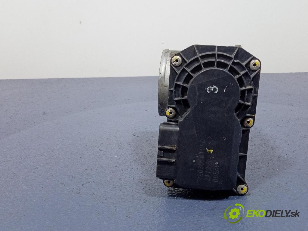 Toyota Auris 2012 klapka 22030-0T050