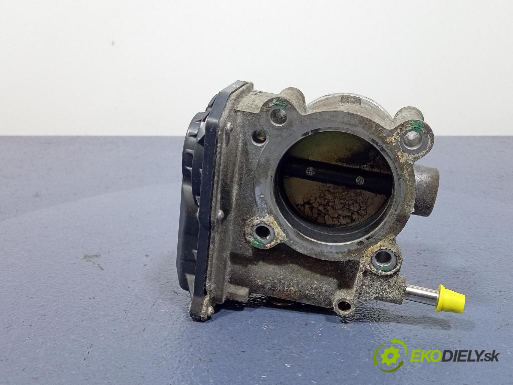 Toyota Auris 2012 klapka 22030-0T050