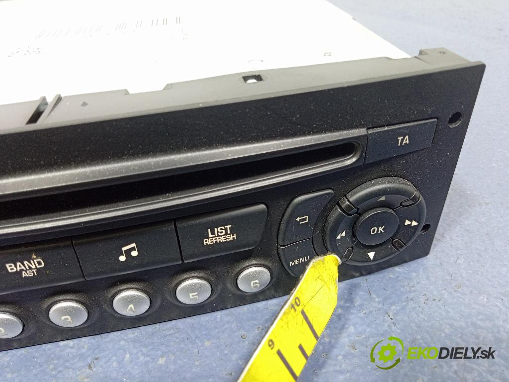 Peugeot Partner 2015 Radio I Navigácia: 98053736