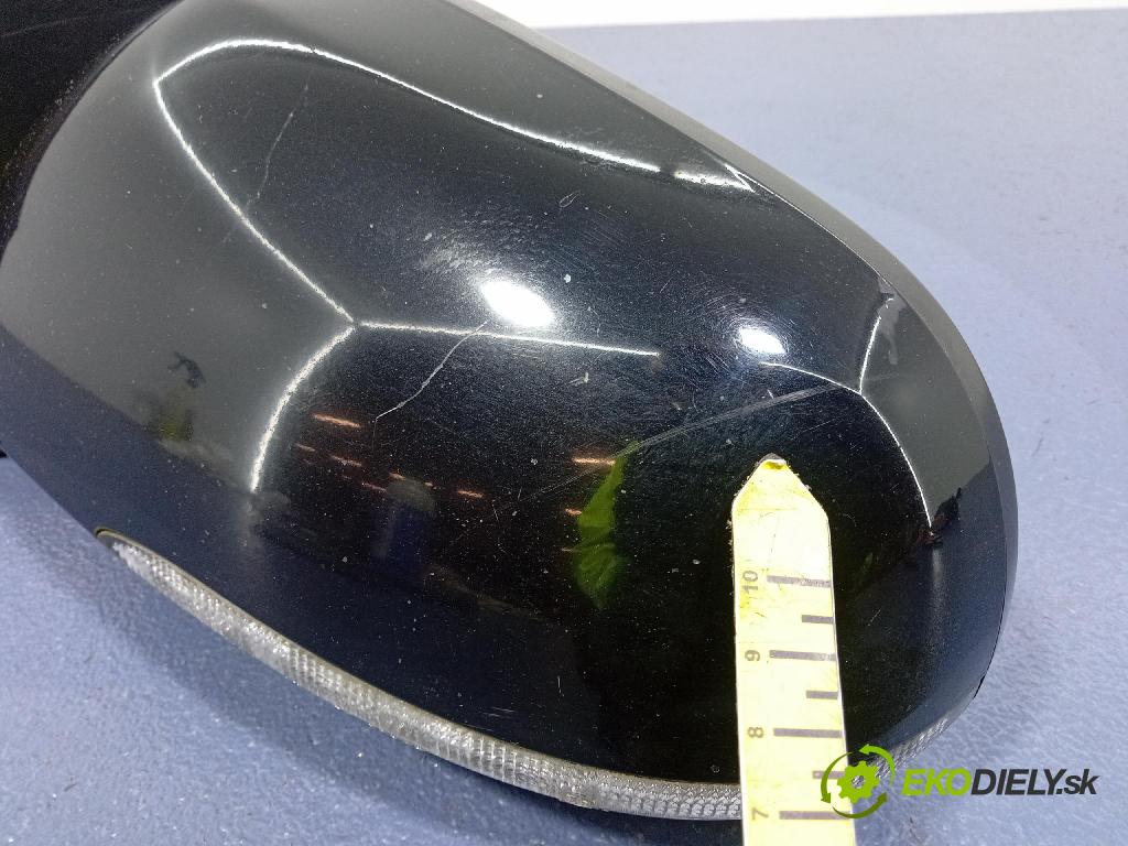 Honda Civic 2005 zrkadlo Vľavo: