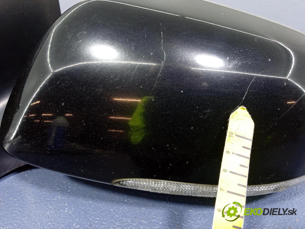 Honda Civic 2005 zrkadlo Vľavo: