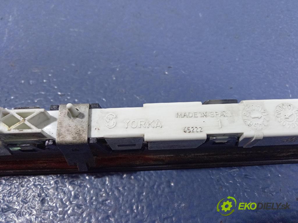 Opel Vectra 2008 Svetlo: Stop: