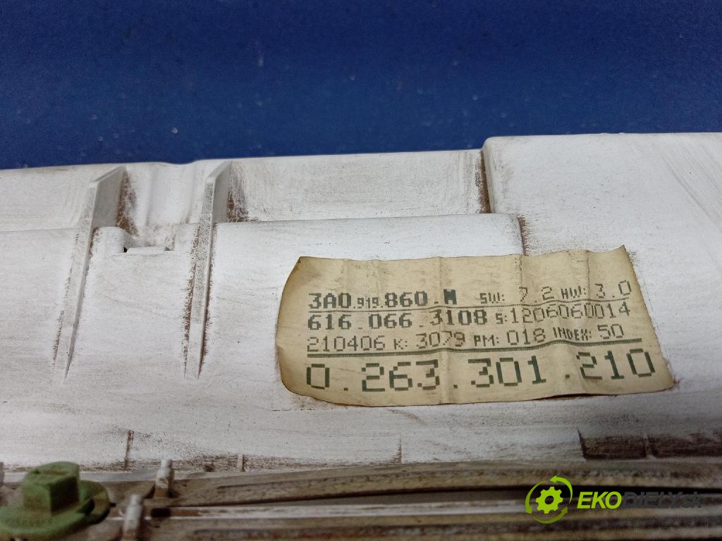 Volkswagen Passat 1.9 tdi 1995 prístrojovka/ budíky 3A0919860M