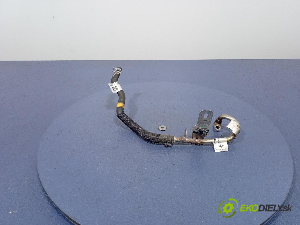 Renault Captur 2023 rúrka Chladič: 144981681R