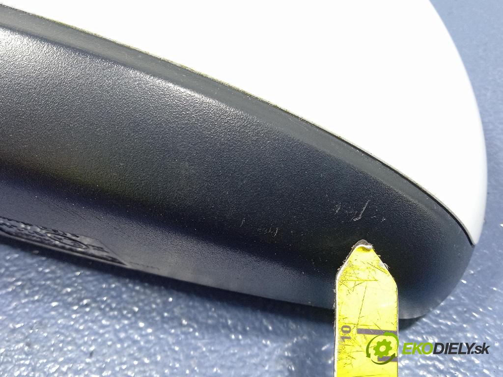 Hyundai I20 2014 zrkadlo Vľavo: 