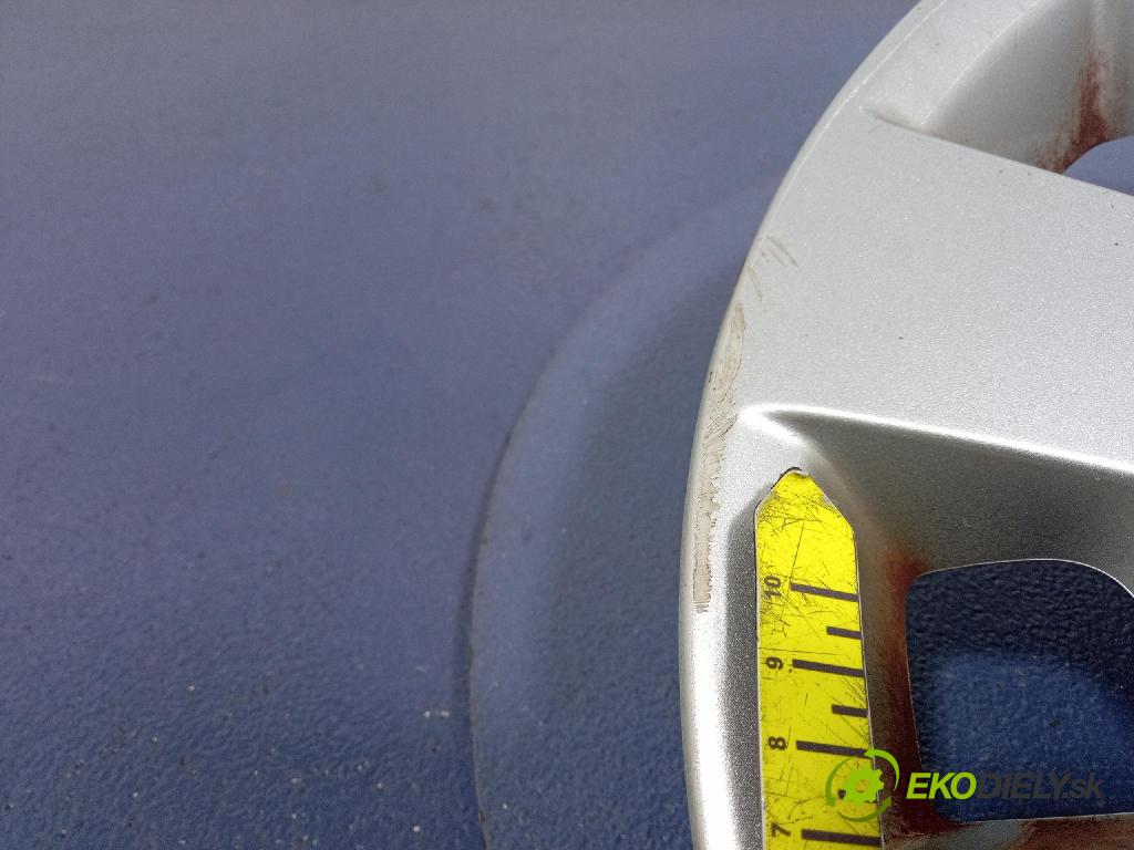 Hyundai I20 2014 puklica kola: 52960-4P505