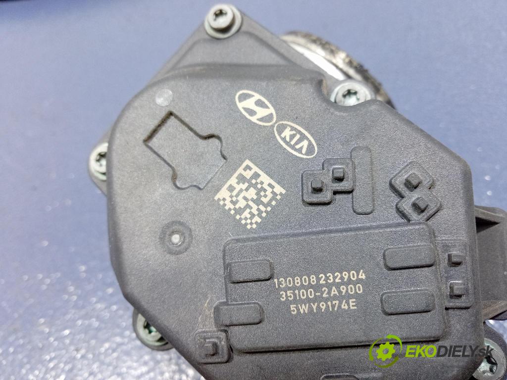 Hyundai I20 2014 klapka 35100-2A900