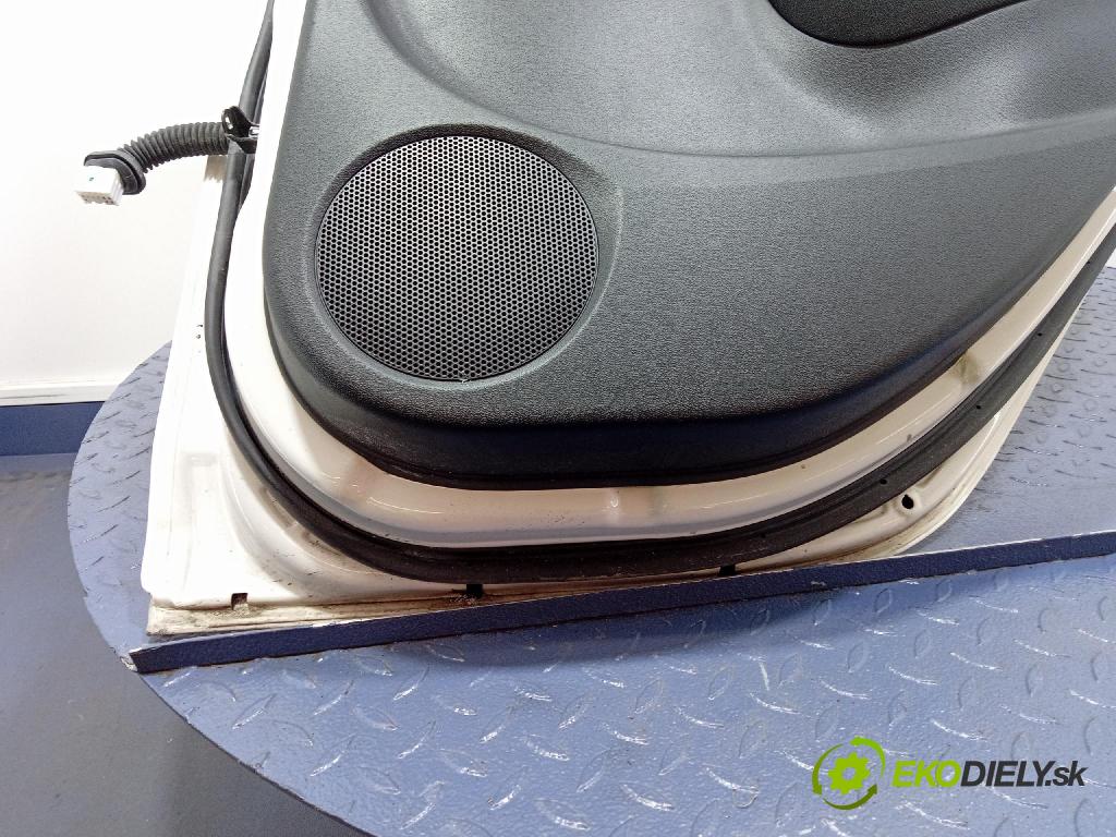 Hyundai I20 2014 dvere zad pravé 01