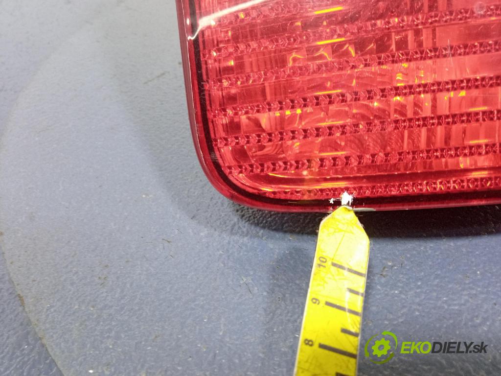 Volkswagen Caddy life 2008 svetlo / reflektor zad Prava: Vonkajsia: 4VEX13A602