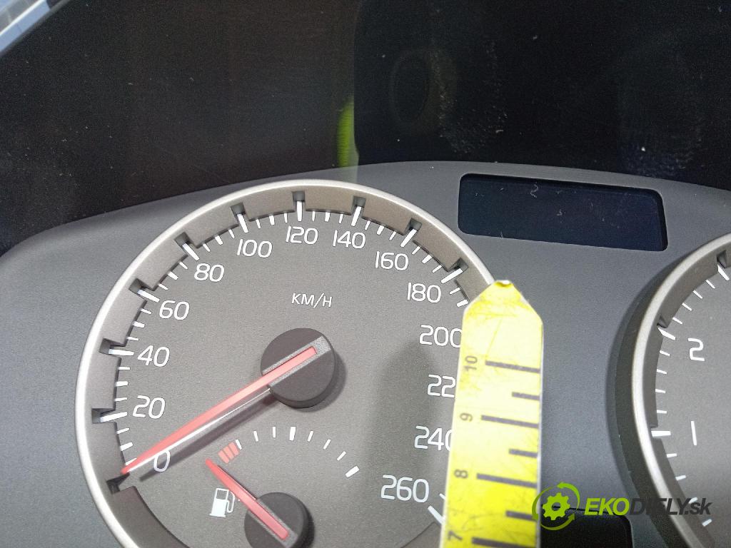 Volvo S40 2006 prístrojovka/ budíky 30786343