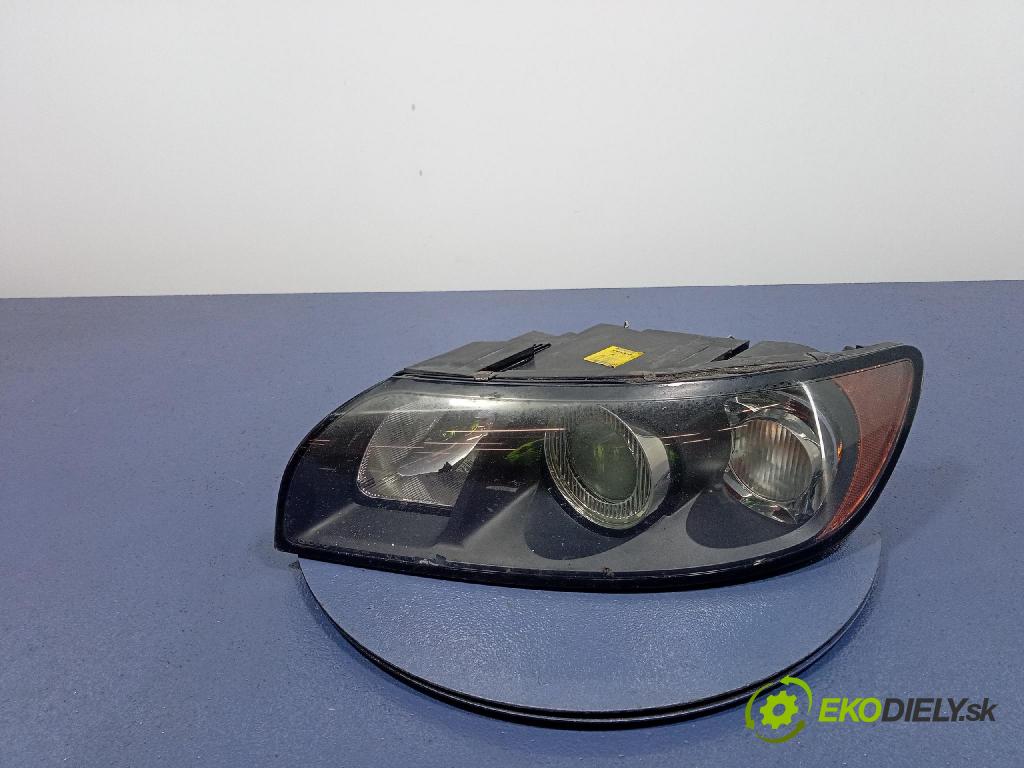 Volvo S40 2006 Reflektor: Vľavo: 30698873