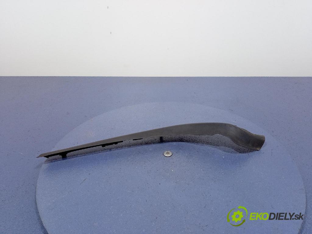 Citroen C3 picasso 2009 lišta Dekoratívne: 9685712780