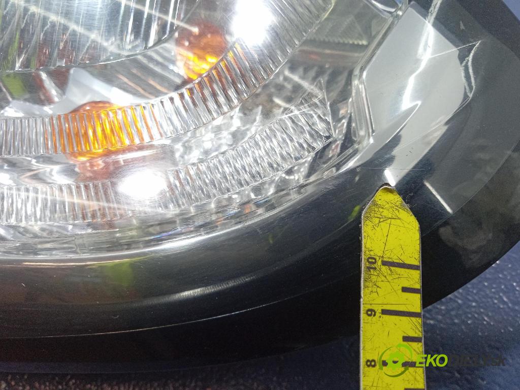 Citroen C3 picasso 2009 svetlo / reflektor zad Prava: Vonkajsia: 9681749180