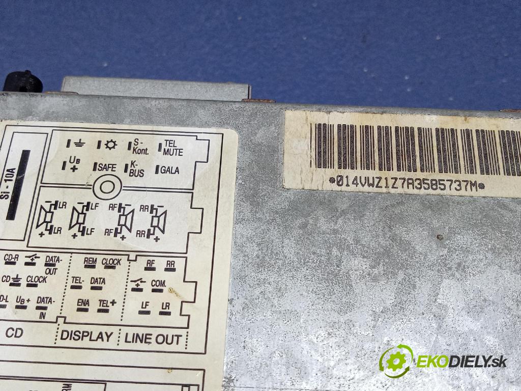 Volkswagen Bora 1.9 tdi 2001 Radio I Navigácia: 3B0035191D