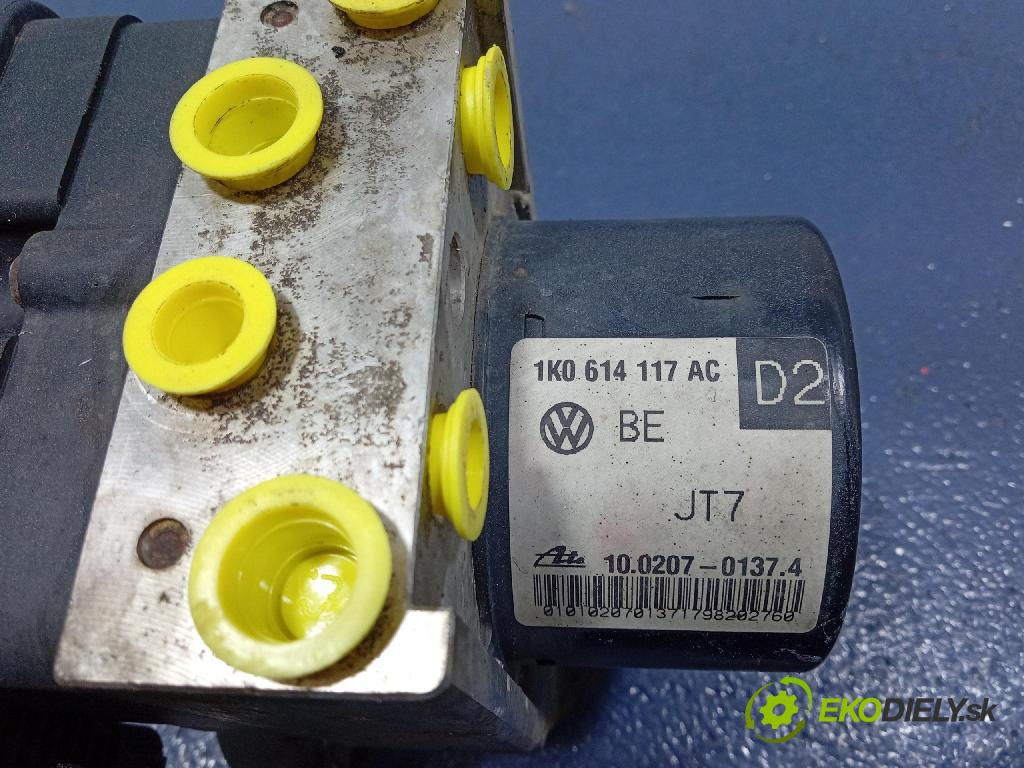 Volkswagen Caddy life 2008 čerpadlo ABS x 1K0907379AF