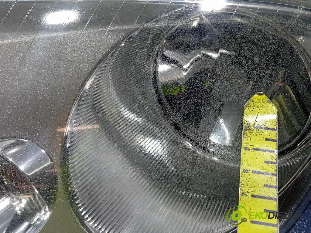 Volkswagen Caddy life 2008 Reflektor: Vľavo: 2K0941005B