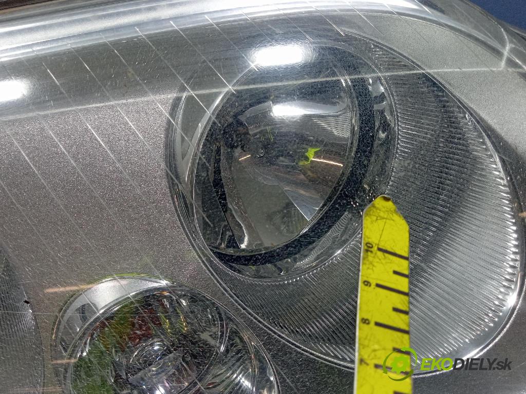 Volkswagen Caddy life 2008 Reflektor: v pravo: 2K0941006B