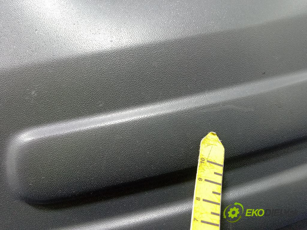 Volkswagen Caddy life 2008 nárazník Predné 01