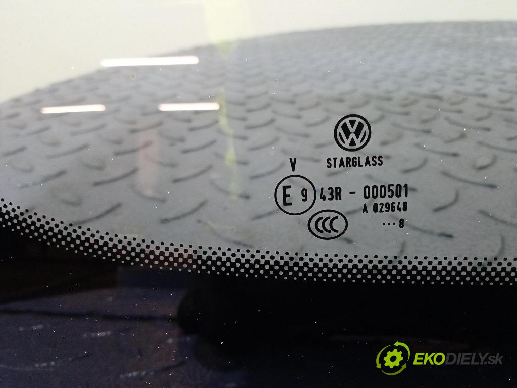 Volkswagen Caddy life 2008 sklo Karoséria: zad 01