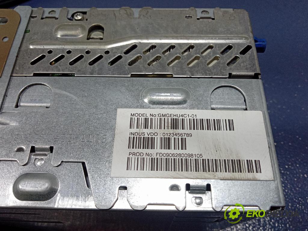 Opel Zafira 2006 Radio I Navigácia: 13188465