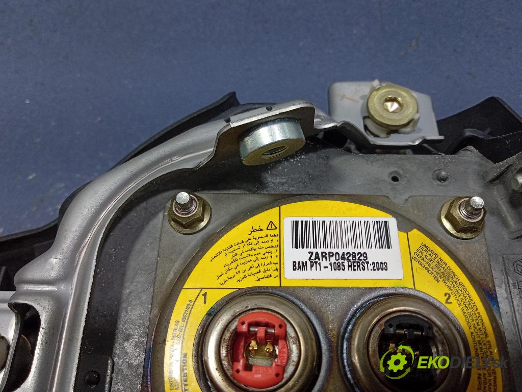 Toyota Rav4 2004 volant GS120-01080