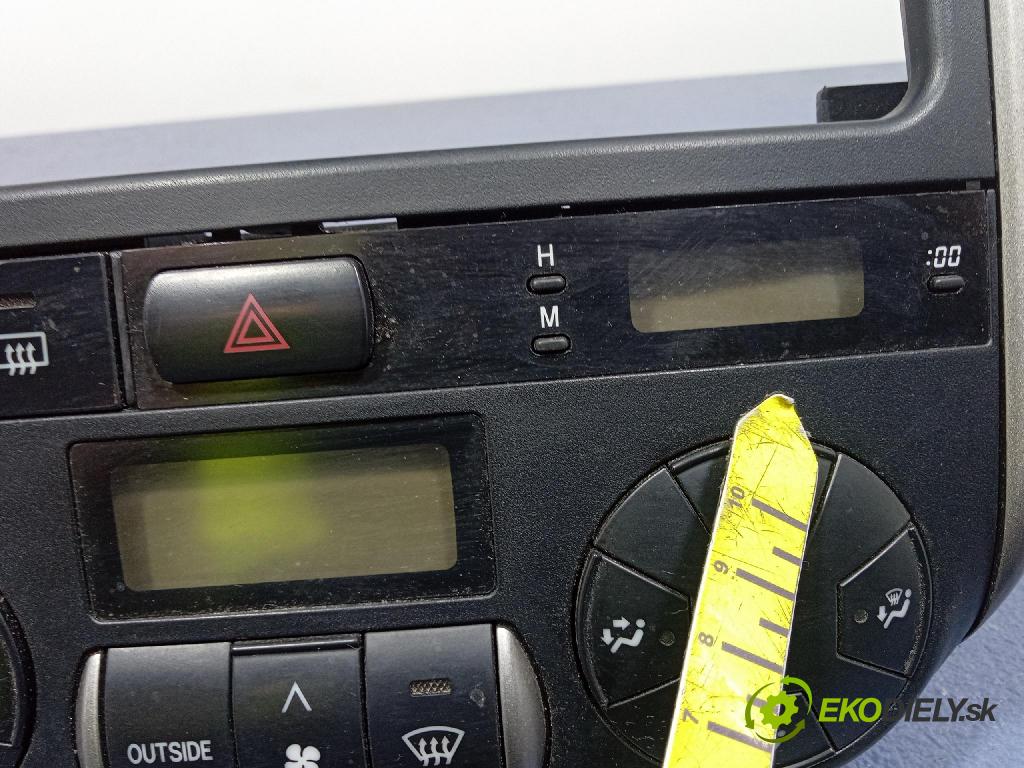 Toyota Rav4 2004 prepínač Klimatizácia: Prúd vzduchu: 88650-42170