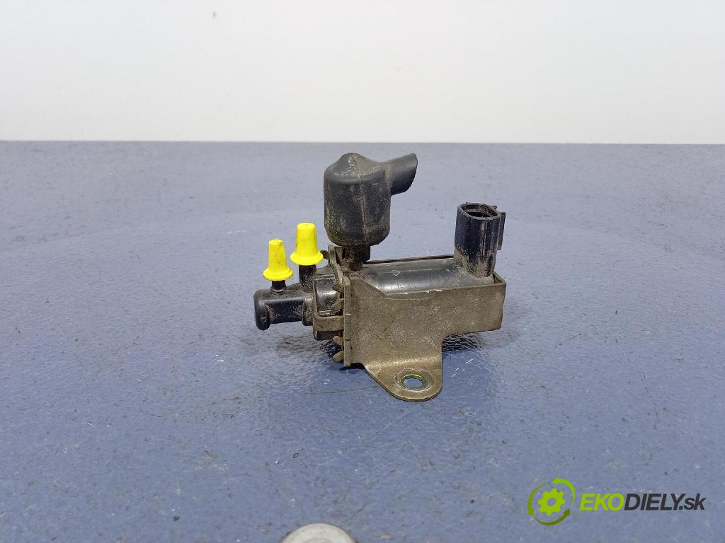 Toyota Rav4 2004 ventil Vákuum: 25819-27040