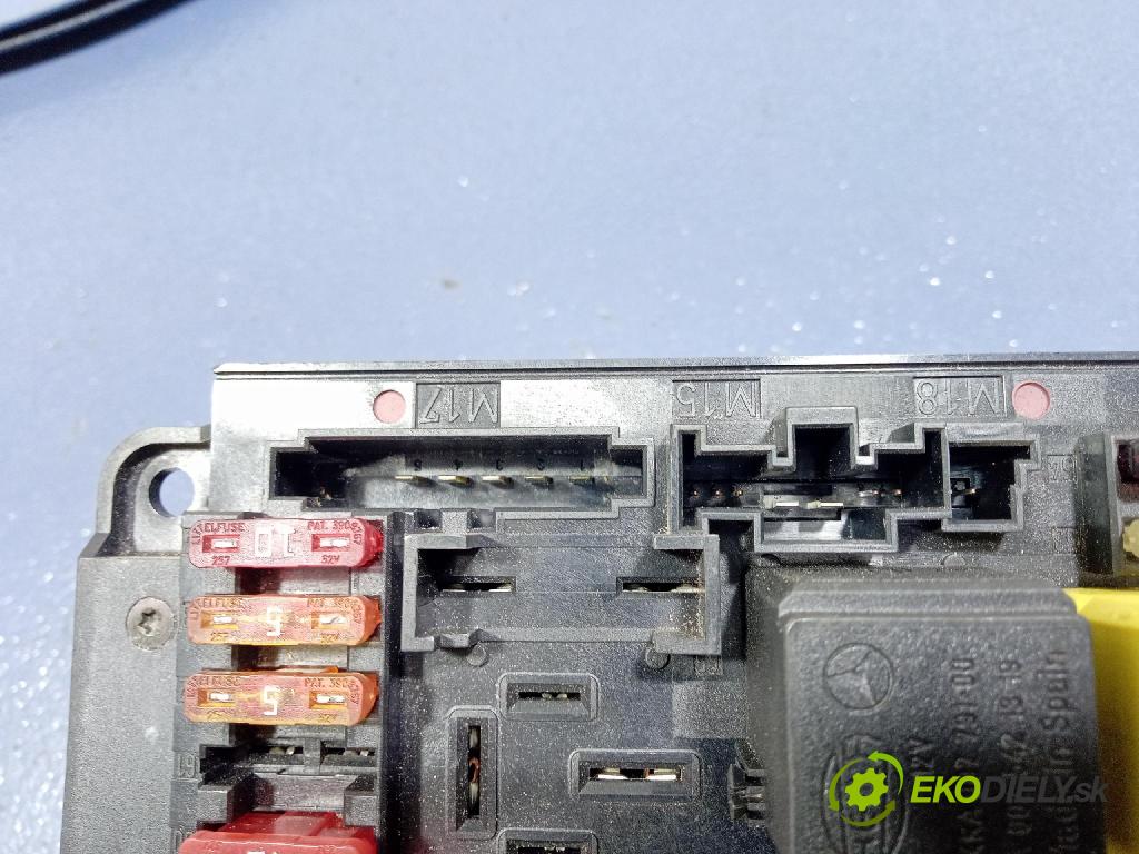 Mercedes-benz C 220 cdi 2002 skrinka Poistky: 2035451601