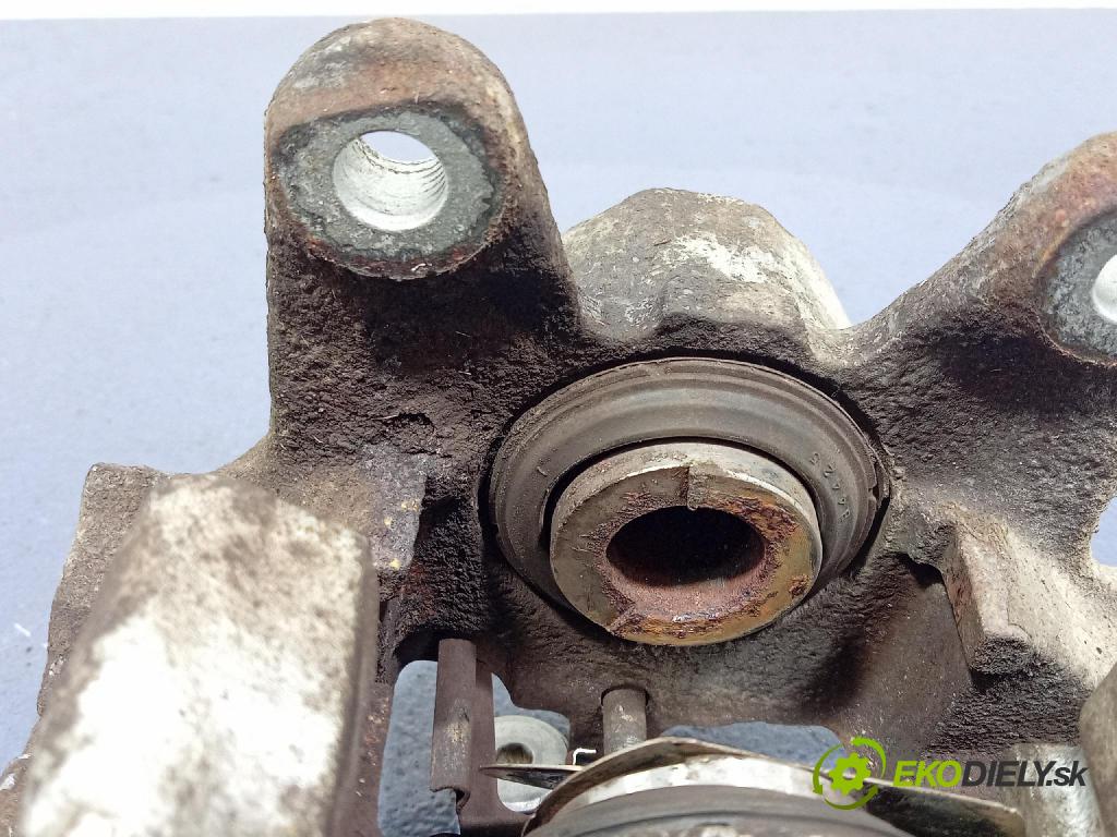 Mercedes-benz C 220 cdi 2002 brzdič brzdový zad Vľavo: 36/290