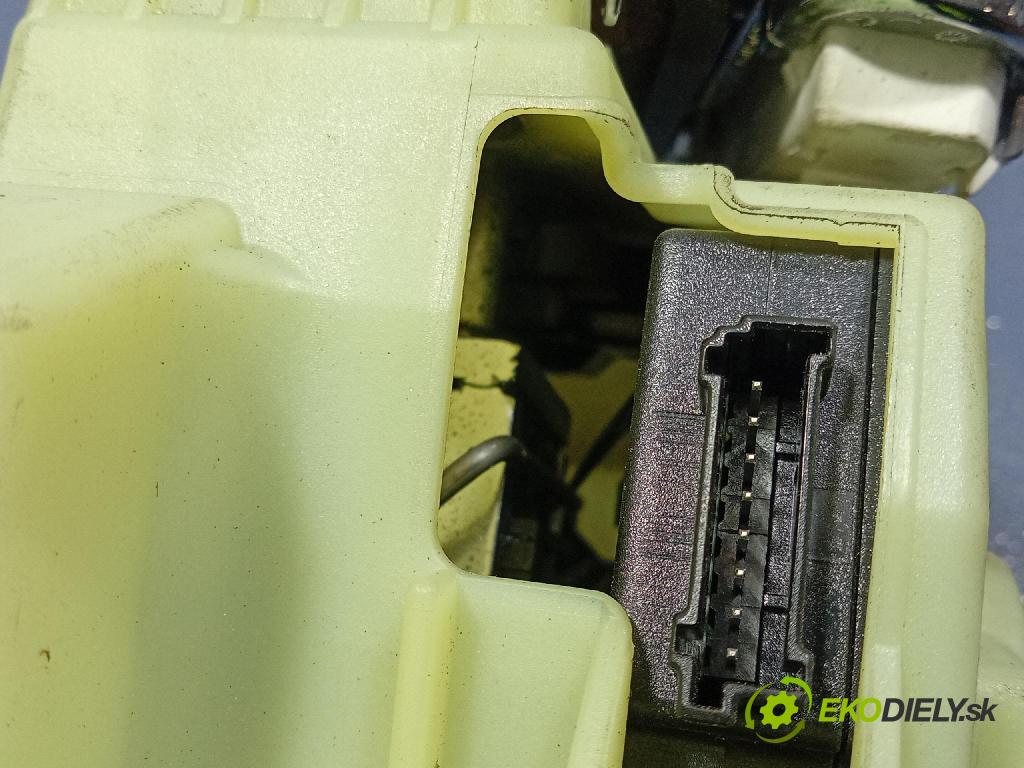 Mercedes-benz C 220 cdi 2002 Páka: Zmeny: A2032676024