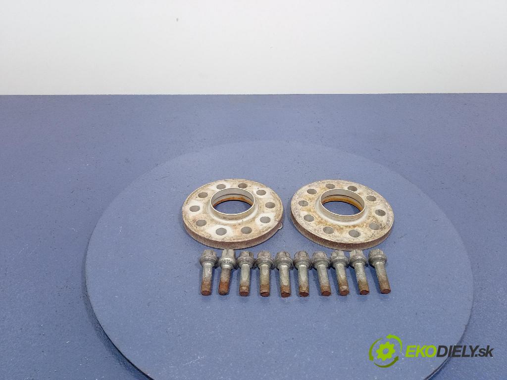 Mercedes C-klasa 2002 skrutka Do Kolesá: KBA 90975