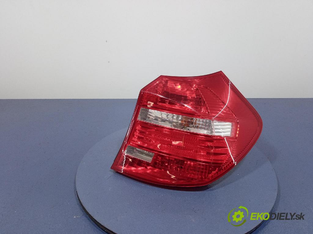 Bmw Seria 1 2009 svetlo / reflektor zad Prava: Vonkajsia: 7164956