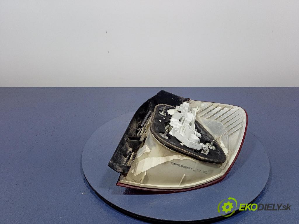 Bmw Seria 1 2009 svetlo / reflektor zad ľavá Vonkajsia: 7164955