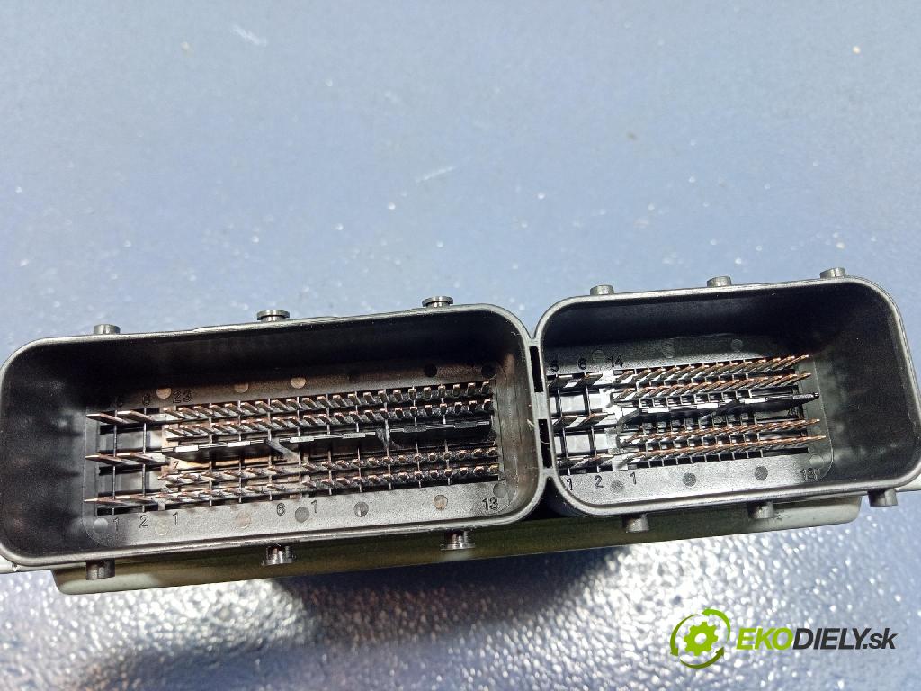 Bmw Seria 1 2009 riadiaca jednotka Motor: 7595179