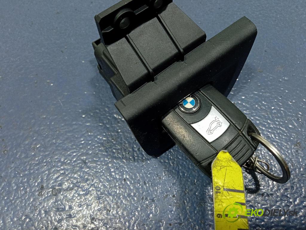 Bmw Seria 1 2009 riadiaca jednotka Motor: 7595179