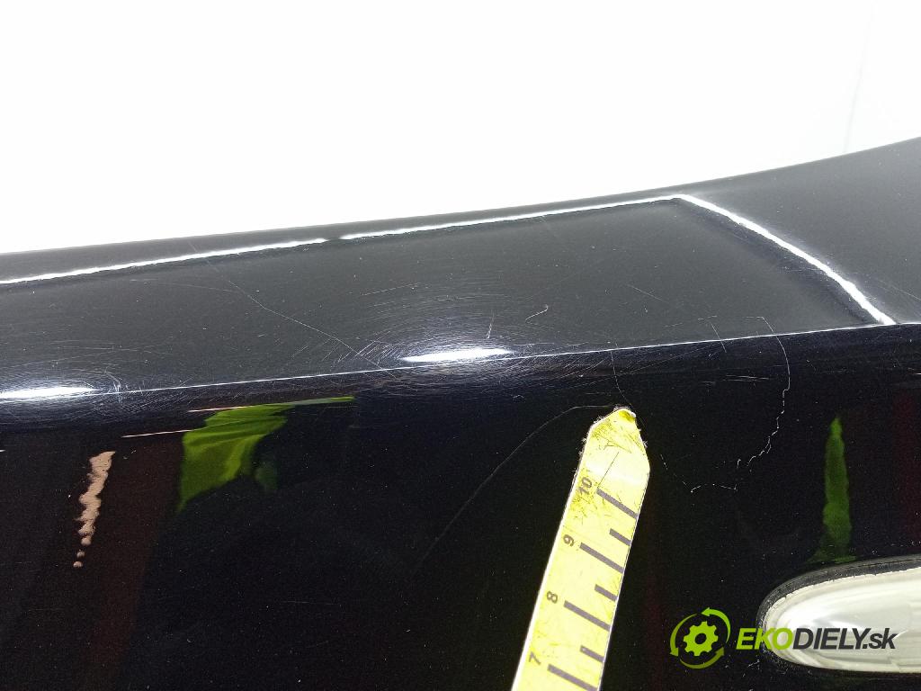 Bmw Seria 1 2009 blatník Predné Vľavo: 01