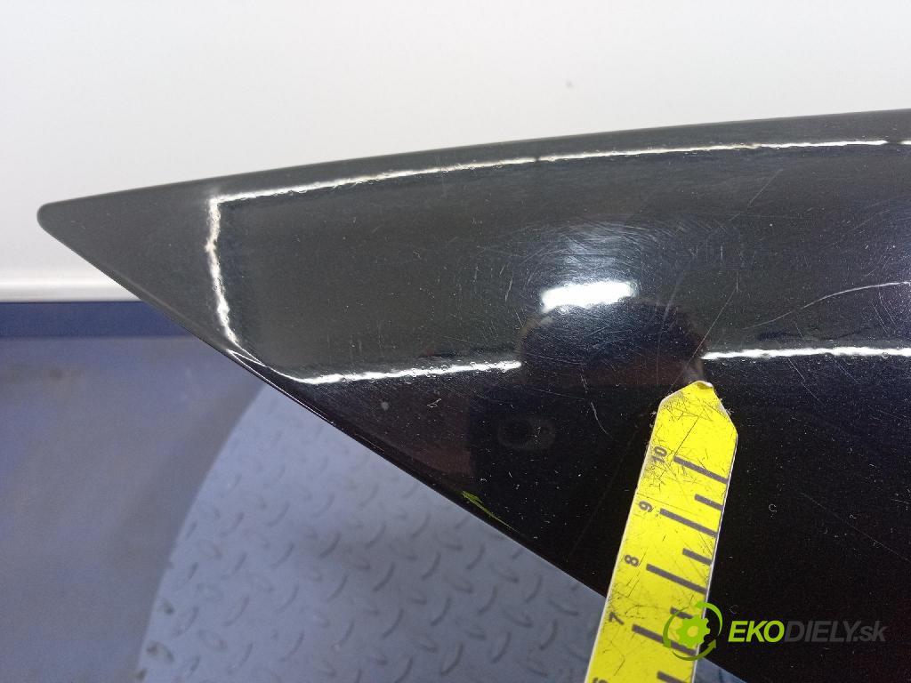 Bmw Seria 1 2009 blatník Predné Vľavo: 01