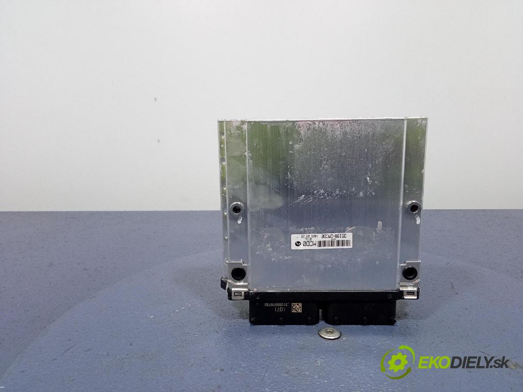 Kia Xceed 2025 riadiaca jednotka Motor: 39199-2M075